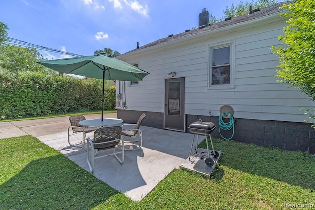 20892 Dean St, Warren, MI 48091 - view of patio