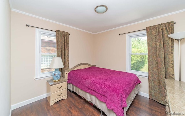 20892 Dean St, Warren, MI 48091 - bedroom featuring dark wood-type flooring and crown molding