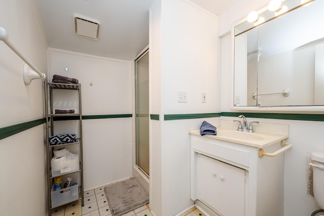 5680 Woodland Ave, Watervliet, MI 49098 - full bath featuring vanity and a stall shower