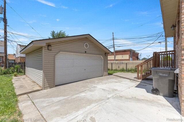 7115 Steadman St, Dearborn, MI 48126 - view of detached garage
