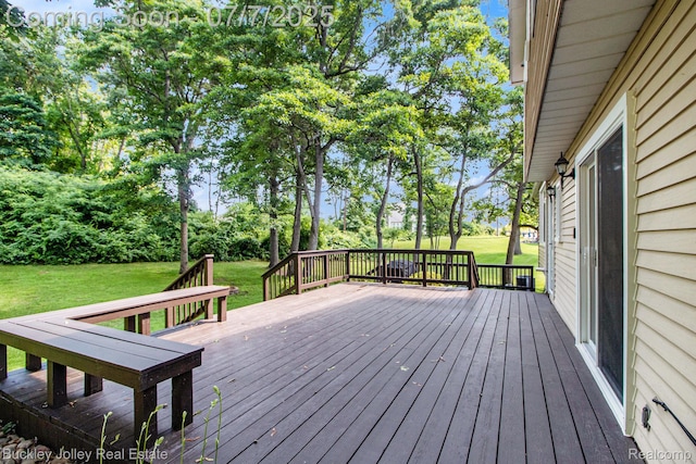 1049 Hillcrest Ave, Brighton, MI 48116 - wooden terrace with a yard