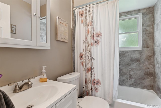 14634 Mcguire St, Taylor, MI 48180 - full bath featuring vanity and shower / bath combo