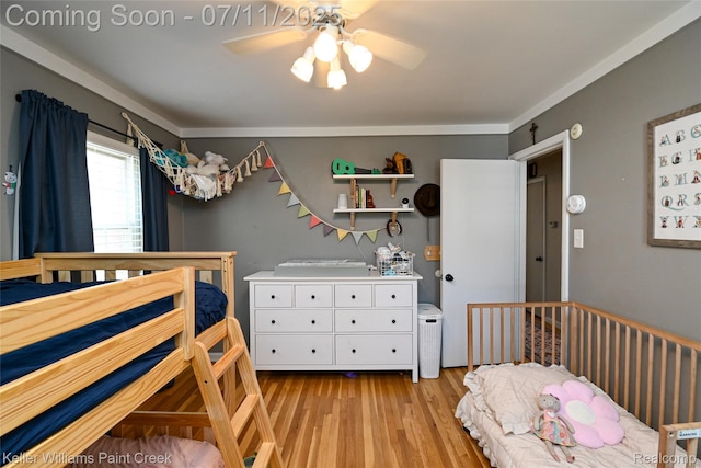 1968 Oxford Rd, Grosse Pointe Woods, MI 48236 - bedroom with light wood-style floors, a ceiling fan, and crown molding