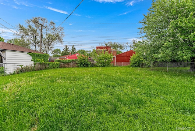 808 Pagel Ave, Lincoln Park, MI 48146 - view of yard