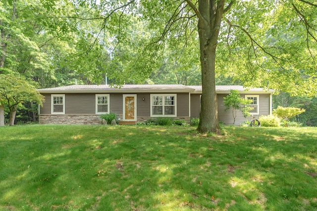 5643 E C Ave, Richland, MI 49083 - ranch-style home featuring a front lawn and stone siding