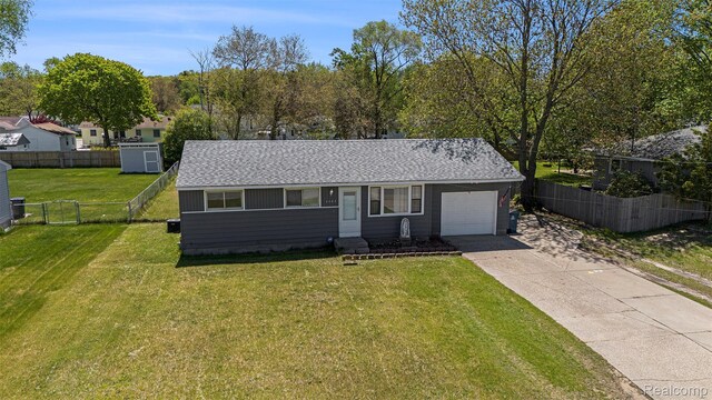 2263 Lawnel Ave, Norton Shores, MI 49441 - photo 33