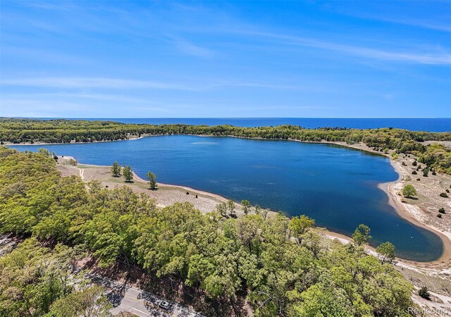2263 Lawnel Ave, Norton Shores, MI 49441 - photo 40