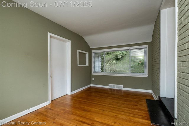 24010 Pickett Ave, Farmington, MI 48335 - photo 9