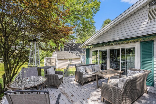 1318 Circle Dr, Metamora, MI 48455