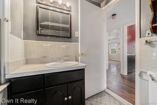 74 Chestnut St, River Rouge, MI 48218 - bathroom featuring vanity and tile walls