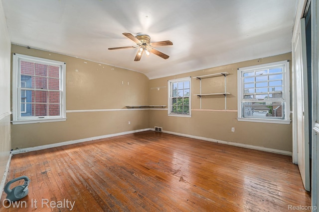 74 Chestnut St, River Rouge, MI 48218 - empty room featuring a ceiling fan and hardwood / wood-style floors