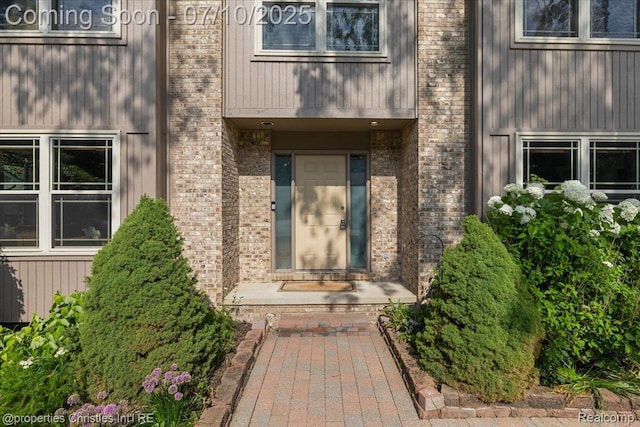 25426 Lindenwood Ln, Southfield, MI 48033 - property entrance featuring brick siding