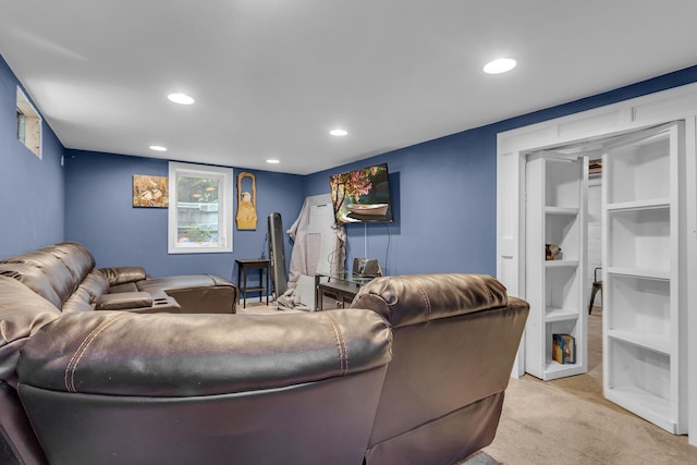 226 Briscoe Pl, Jackson, MI 49203 - carpeted living room with recessed lighting