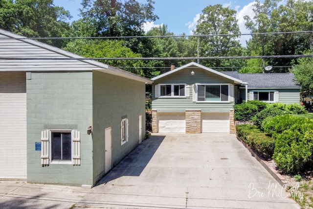 1926 Fir Ave, Holton, MI 49425