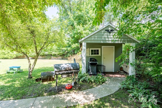 1926 Fir Ave, Holton, MI 49425