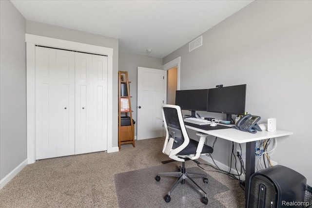 5606 Chatham Ln, Grand Blanc, MI 48439 - carpeted office space with baseboards