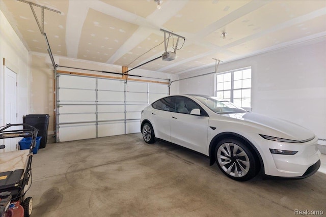 5606 Chatham Ln, Grand Blanc, MI 48439 - garage featuring a garage door opener