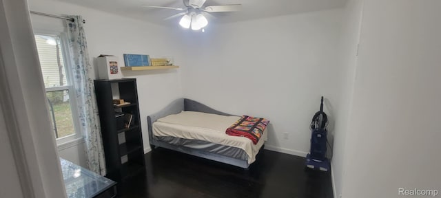 1644 Marylestone Dr, West Bloomfield, MI 48324 - bedroom featuring wood finished floors and a ceiling fan
