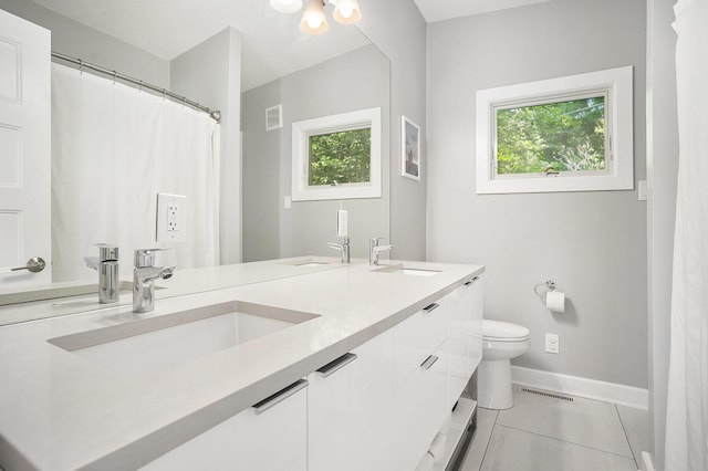 6881 Helena St, West Olive, MI 49460 - full bath featuring double vanity and tile patterned floors