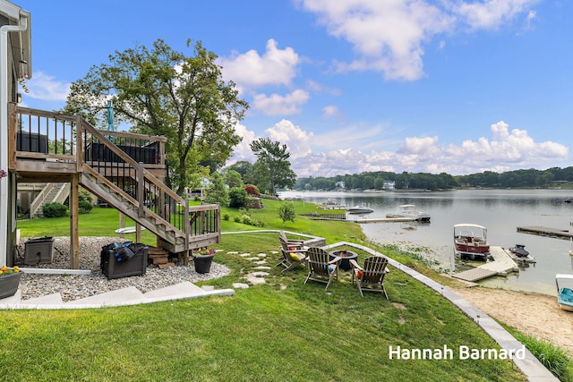 304 Dewitt Ln, Spring Lake, MI 49456
