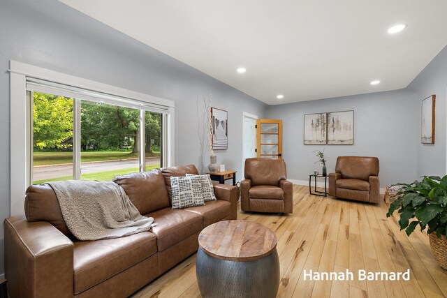 304 Dewitt Ln, Spring Lake, MI 49456