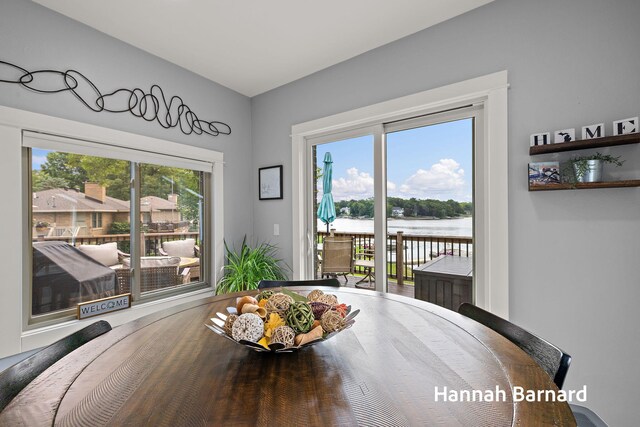 304 Dewitt Ln, Spring Lake, MI 49456