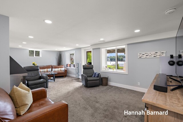 304 Dewitt Ln, Spring Lake, MI 49456