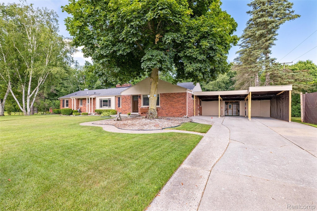 2151 Arlington Rd, Columbus, MI 48063 - photo 1