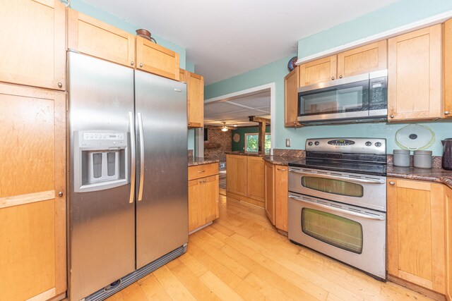 275 Highlake Ave, Ann Arbor, MI 48103