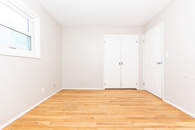 275 Highlake Ave, Ann Arbor, MI 48103