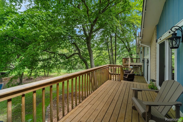 4729 Curtis Ln, Clarkston, MI 48346 - wooden terrace featuring a lawn