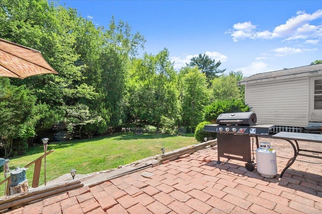 3658 Lake Harbor Rd, Norton Shores, MI 49441 - view of patio featuring area for grilling