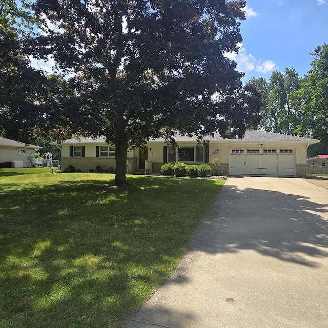 145 Pepperidge Ln, Battle Creek, MI 49015 - photo 1