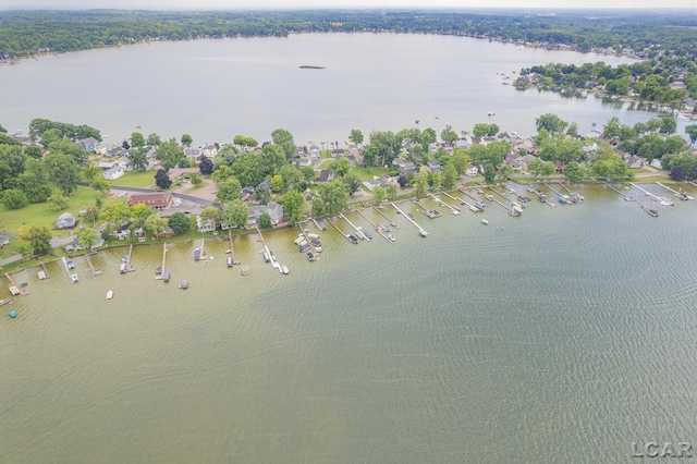 3129 Oakshade Dr, Manitou Beach, MI 49253 - drone / aerial view of a nearby body of water