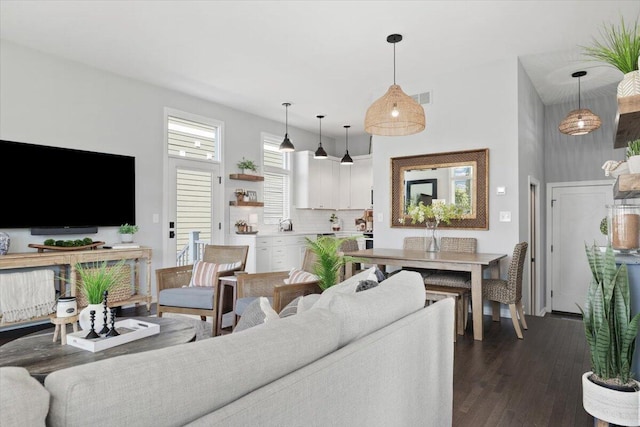 230 Cavelier Ave, Saint Joseph, MI 49085 - living area featuring dark wood-style floors