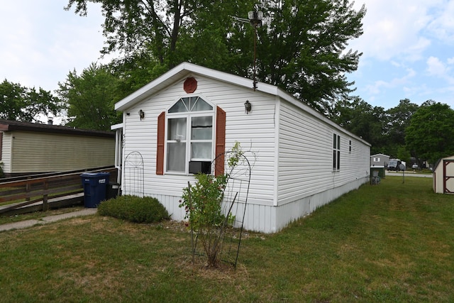587 Harvest Ln, Muskegon, MI 49442 - photo 1