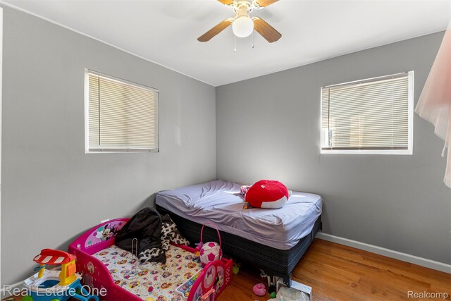 496 Lenoir Ave, River Rouge, MI 48218 - bedroom featuring wood finished floors and a ceiling fan