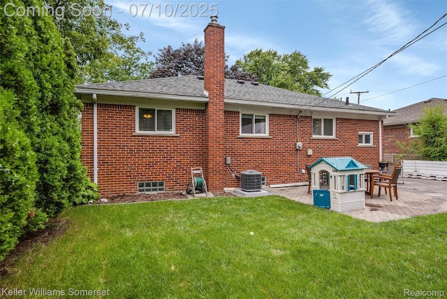 26418 Harmon St, Saint Clair Shores, MI 48081 - photo 28