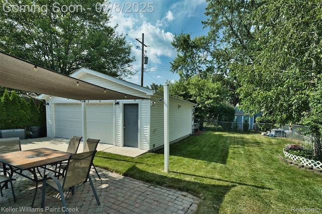 1726 Oxford Rd, Berkley, MI 48072 - view of yard with an outdoor structure, a detached garage, and outdoor dining area