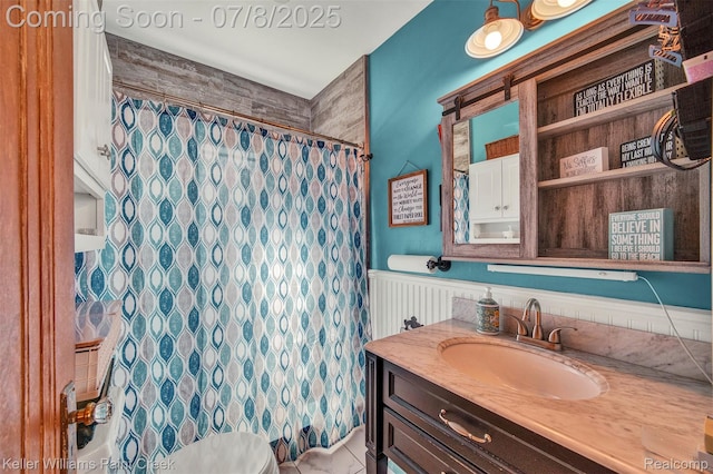 1726 Oxford Rd, Berkley, MI 48072 - full bathroom featuring vanity and tile patterned flooring