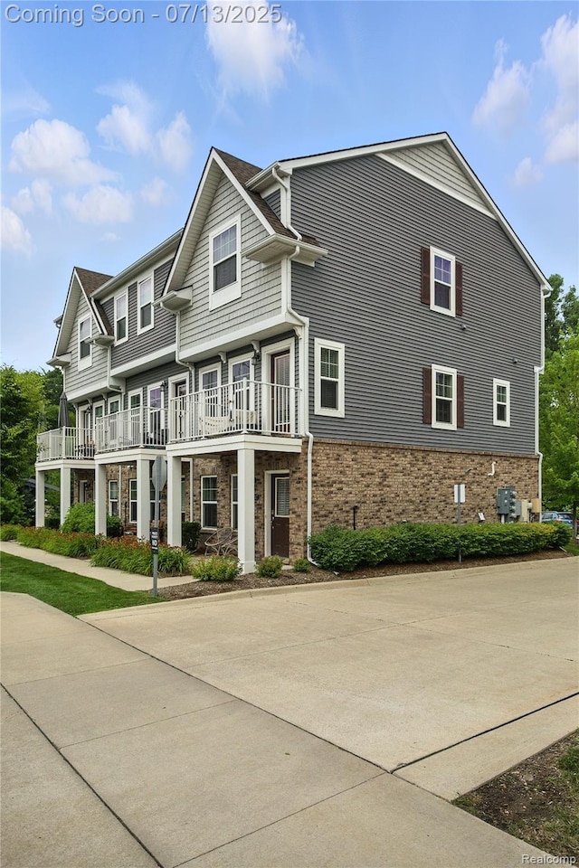 3317 Parkways Blvd, Auburn Hills, MI 48326 - view of property