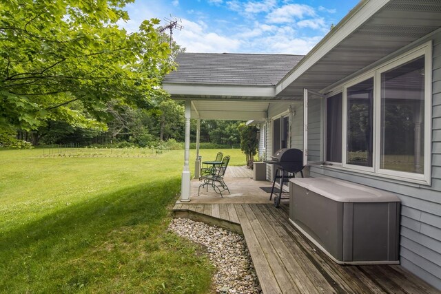 16966 Maple Dr, Leroy, MI 49655