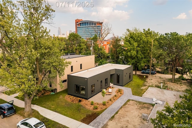 1539 Sycamore St, Detroit, MI 48208 - aerial view of property and surrounding area
