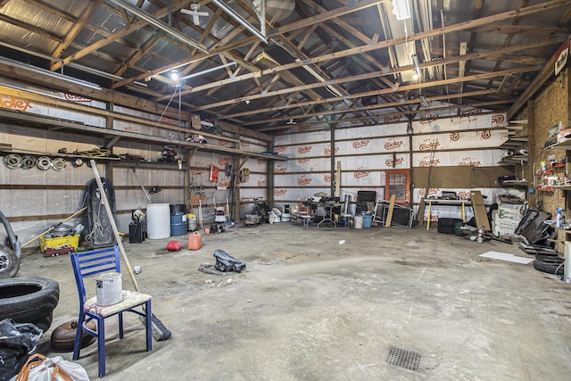 14083 M37, Battle Creek, MI 49017 - view of garage