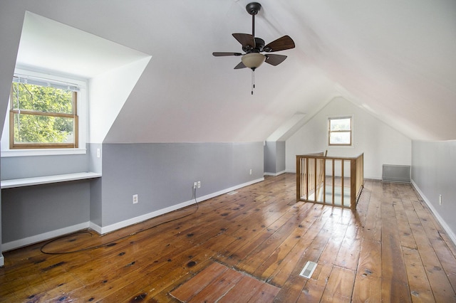 924 Royce Ave, Kalamazoo, MI 49001 - bonus room featuring wood-type flooring, a ceiling fan, and lofted ceiling