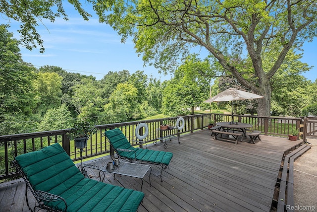 6400 N Rochester Rd, Rochester Hills, MI 48306 - deck with outdoor dining space