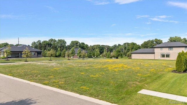 3247 Baron Dr, Bloomfield Hills, MI 48302 - photo 18