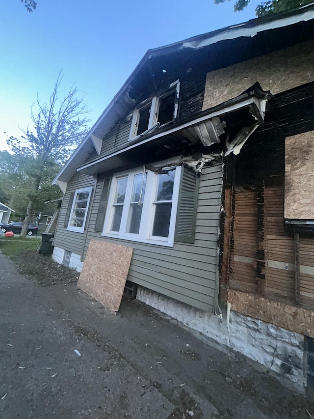 1615 Dyson St, Muskegon, MI 49442 - view of side of property