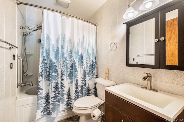 3596 Hunt Rd, Lapeer, MI 48446 - full bath featuring tile walls, vanity, shower / bath combo, and backsplash