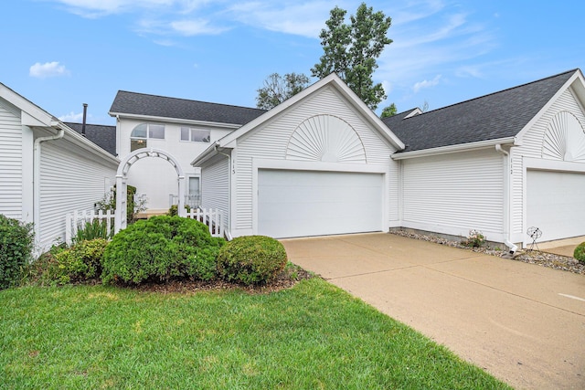 113 Quiet Creek Cir, Chelsea, MI 48118 - photo 1